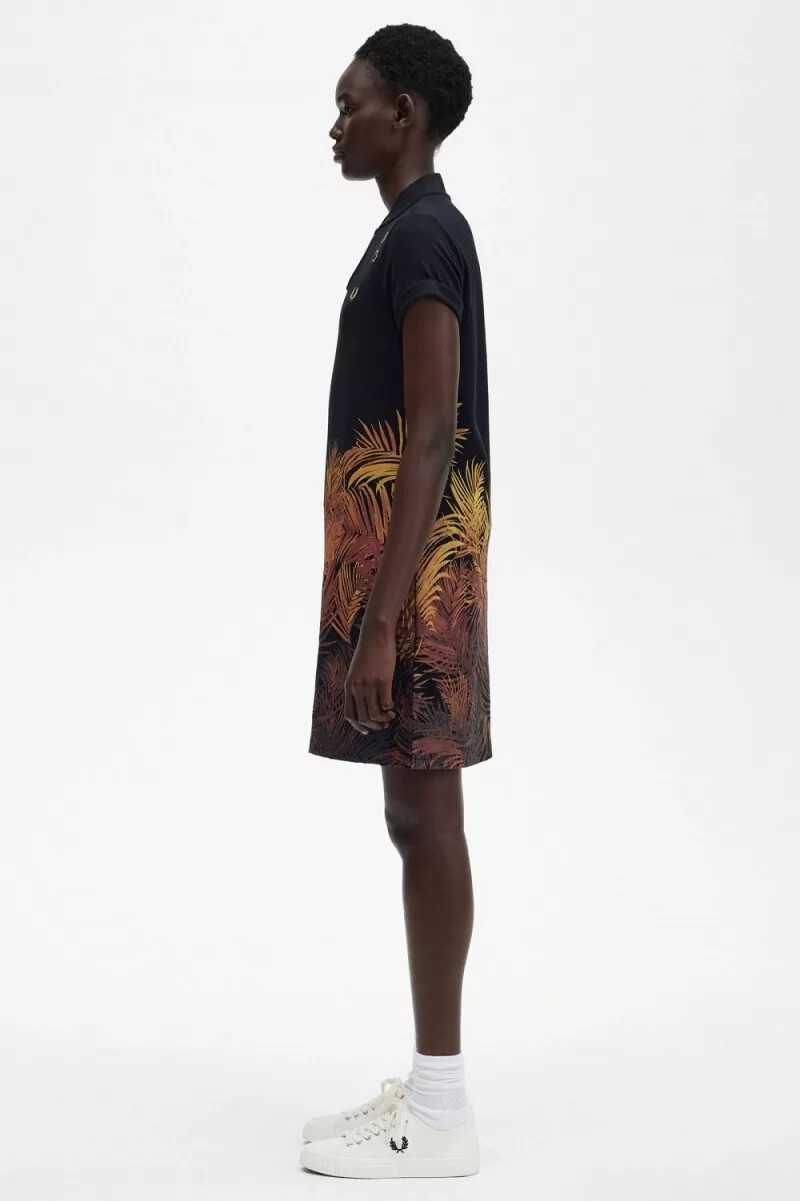 fred perry damenkleid aus piqué mit palmenmuster schwarz
