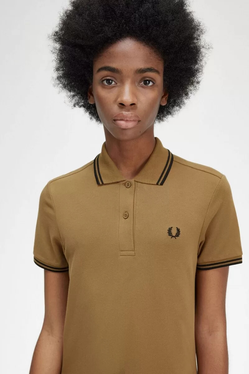 fred perry twin tipped shirt damenkleid braun