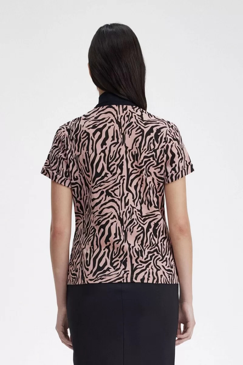 fred perry damen-poloshirt mit zebramuster altrosa