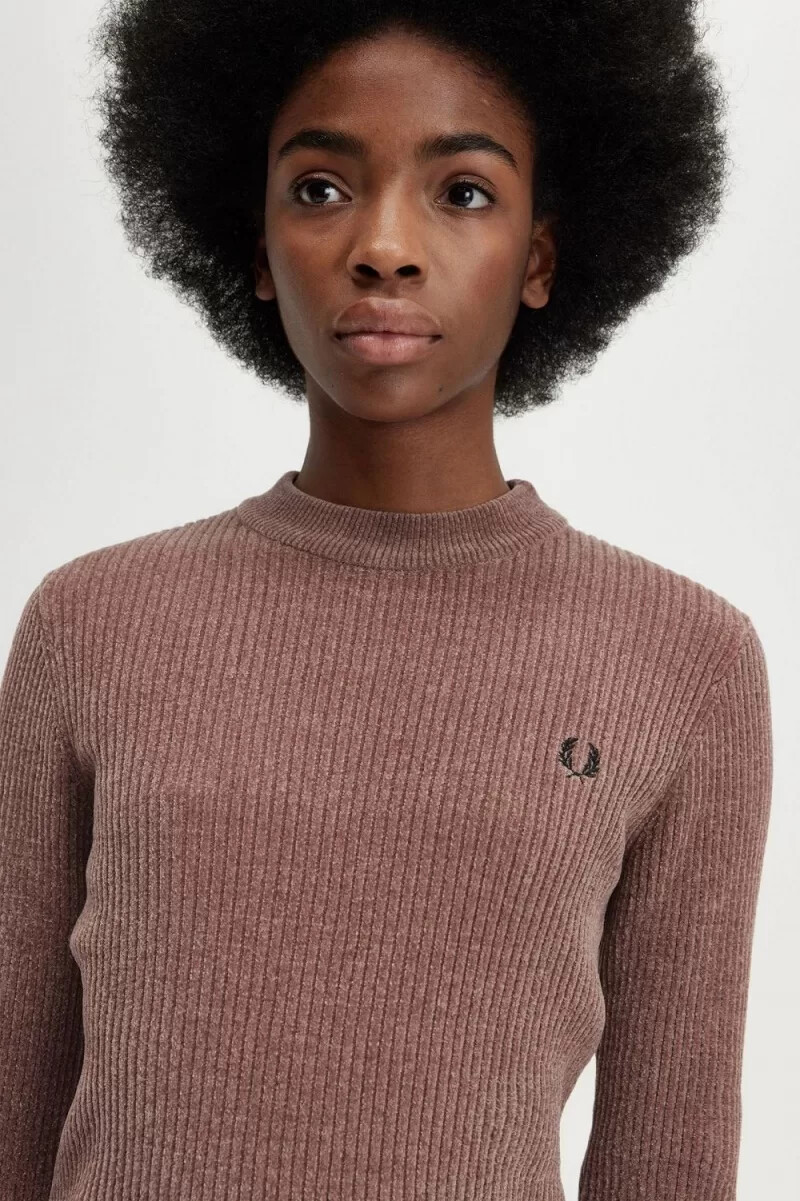 fred perry damenpullover aus chenille-rippstrick dunkelrosa