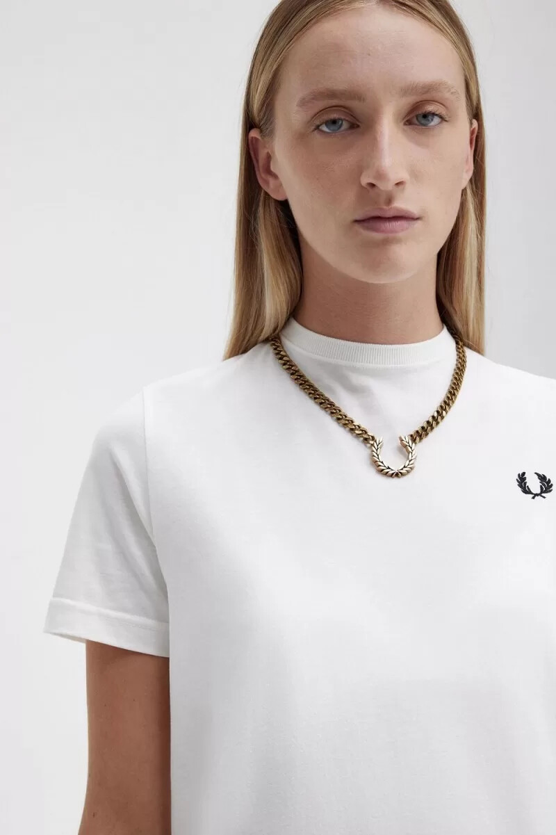fred perry halskette mit klobigem lorbeerkranz damenschmuck gold