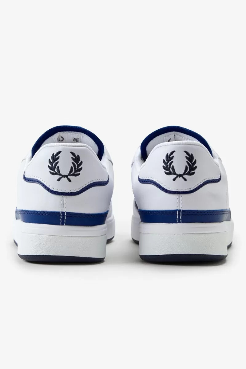 fred perry b300 herren-sneaker weiß marineblau