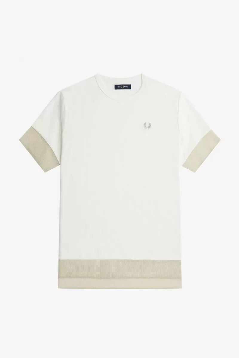 fred perry damen-t-shirt aus piqué mit transparentem saum schneeweiß