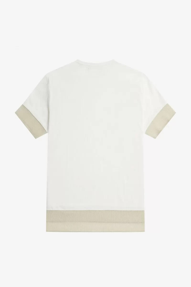 fred perry damen-t-shirt aus piqué mit transparentem saum schneeweiß