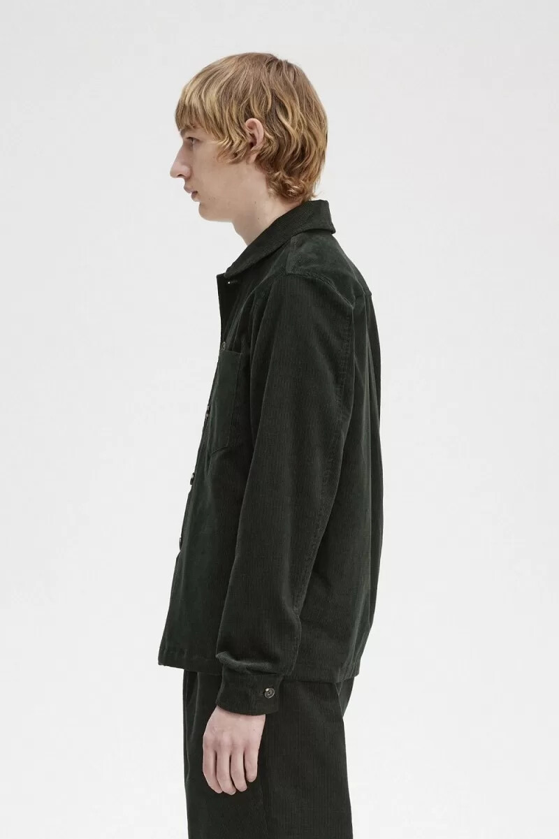fred perry herrenhemd mit waffelcord-muster nachtgrün