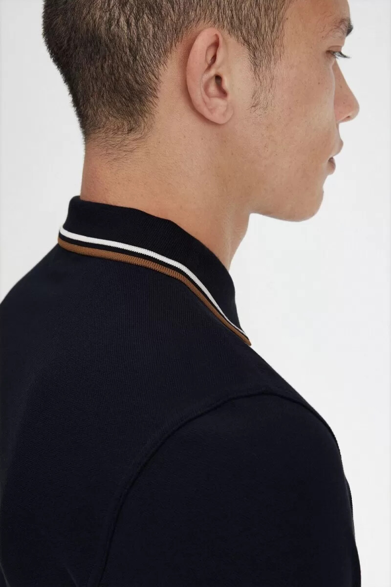fred perry m3636 herrenhemd marineblau schneeweiß braun