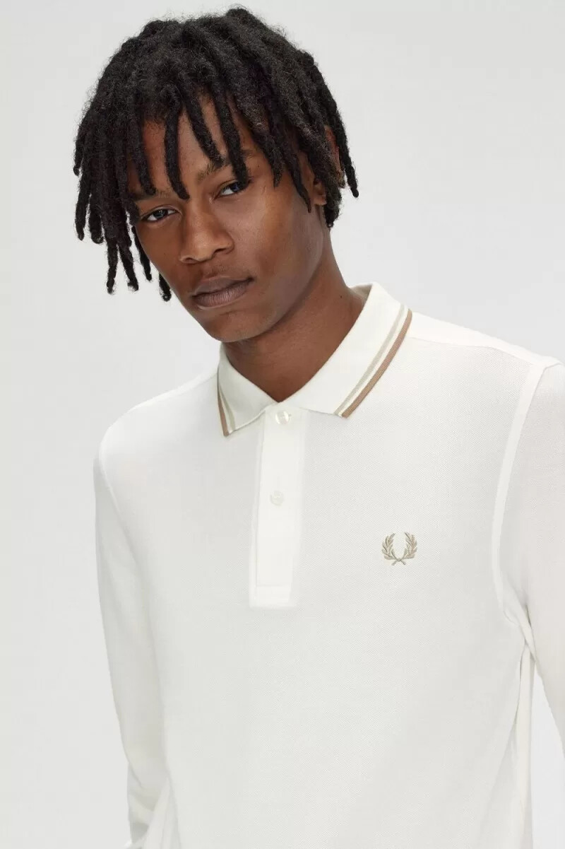 fred perry m3636 herrenhemd schneeweiß haferflockengrün