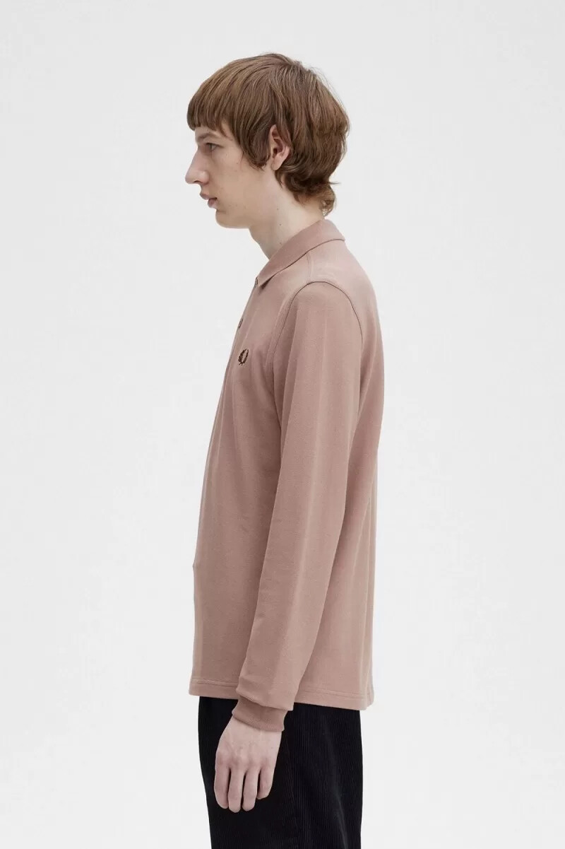 fred perry m6006 herrenhemd dunkelrosa gebrannter tabak