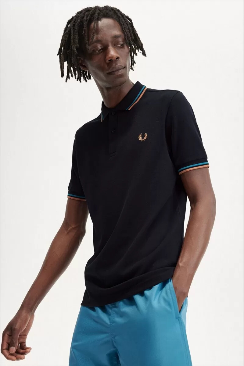fred perry m3600 herrenhemd marineblau cyberblau hellrost