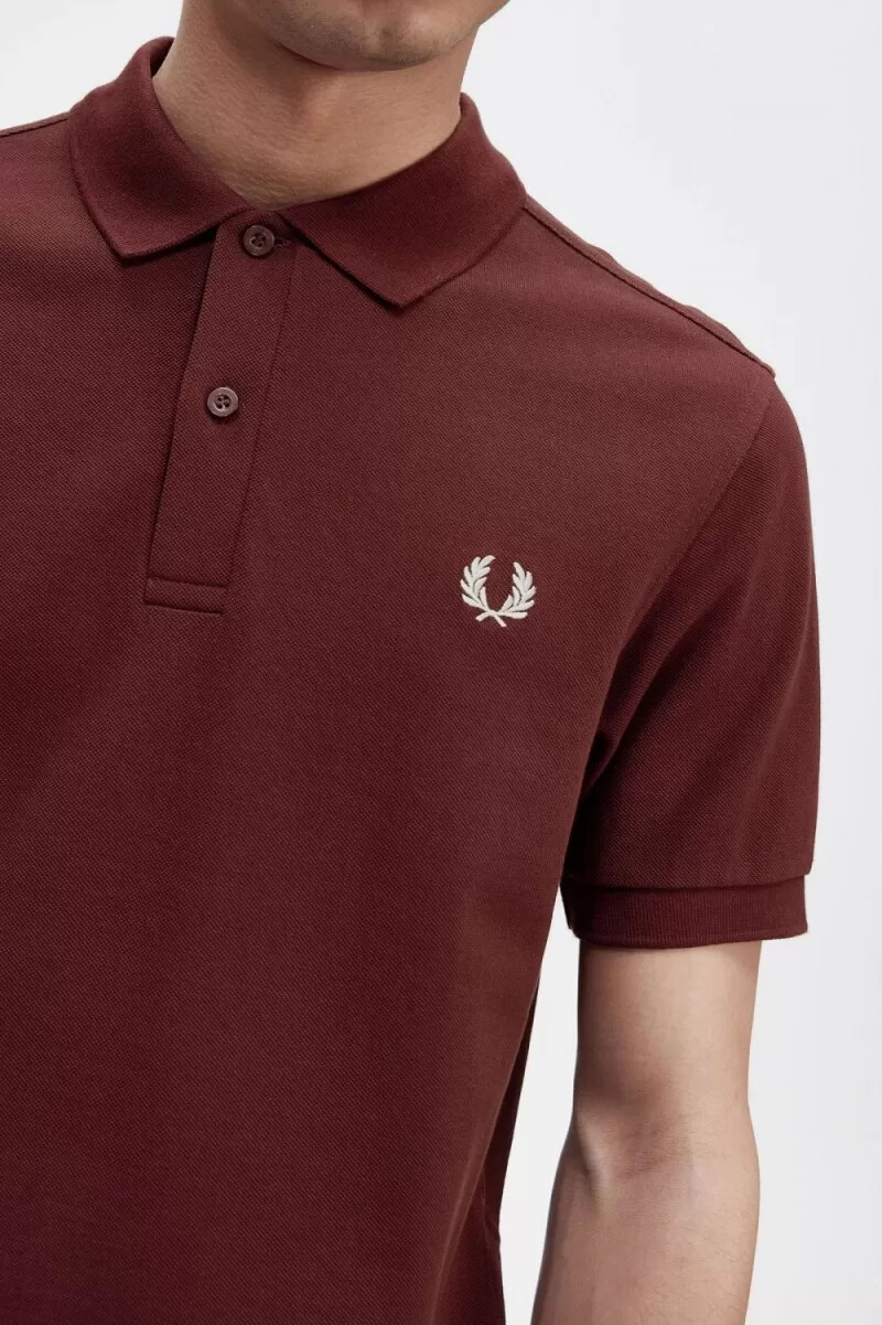 fred perry m6000 herrenhemd oxblood beige