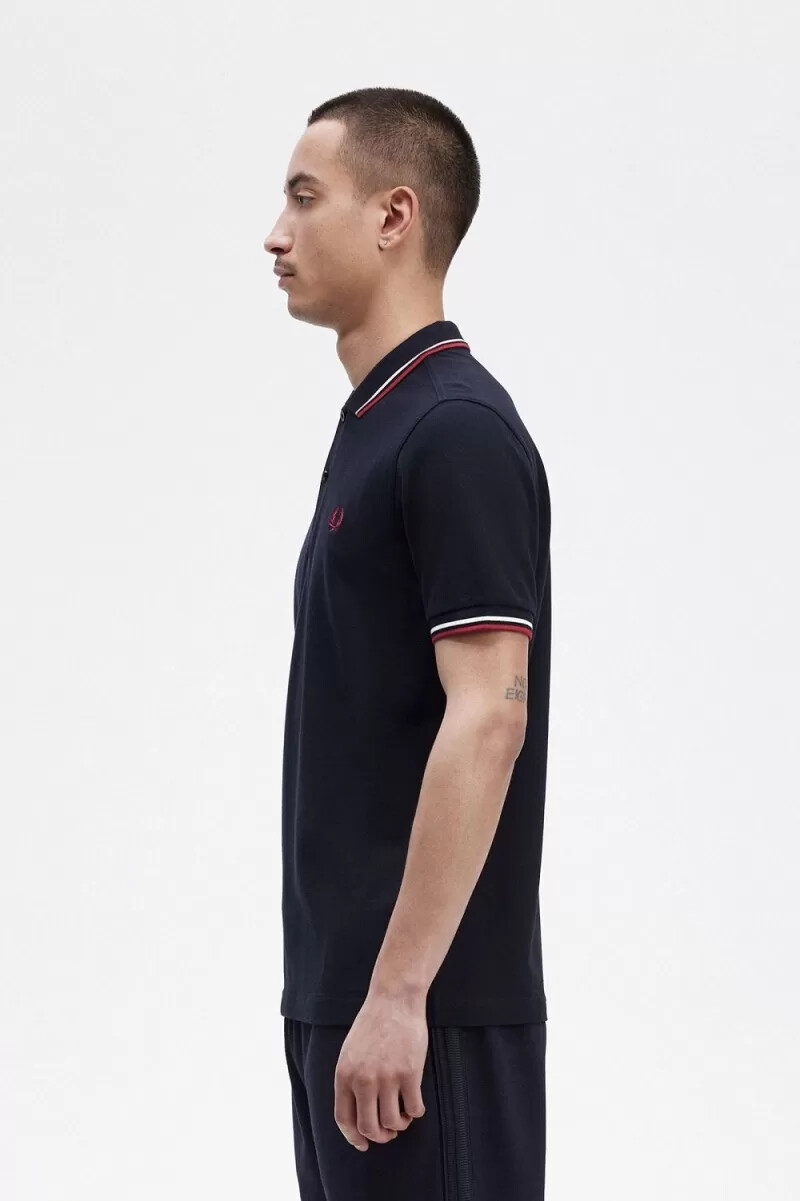 fred perry m3600 herrenhemd marineblau schneeweiß gebranntes rot