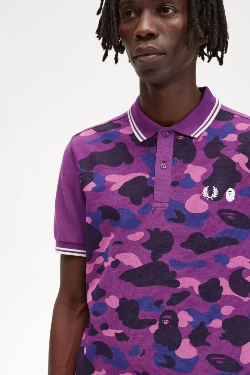 fred perry herrenhemd mit camouflage-muster lila