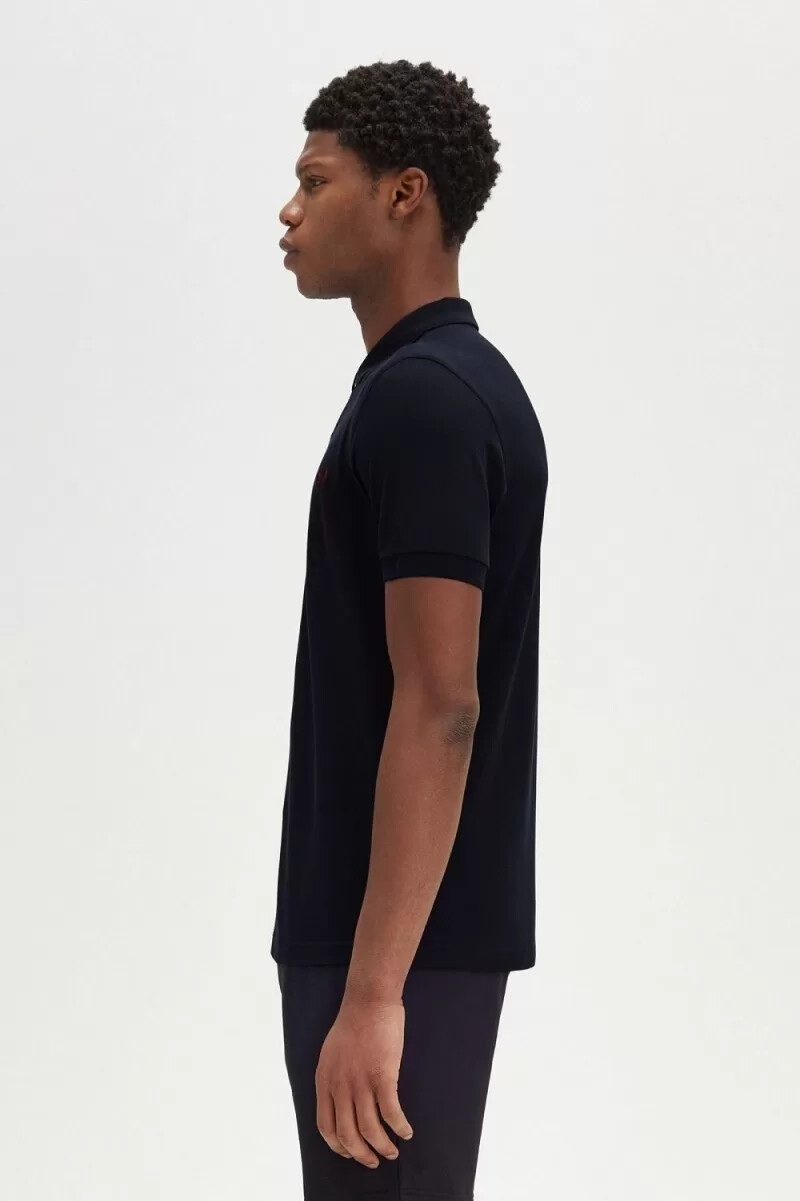 fred perry m6000 herrenhemd marineblau rot