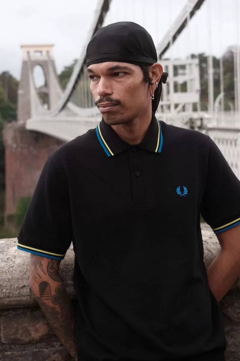fred perry m12 herrenhemd schwarz neongrün bristolblau