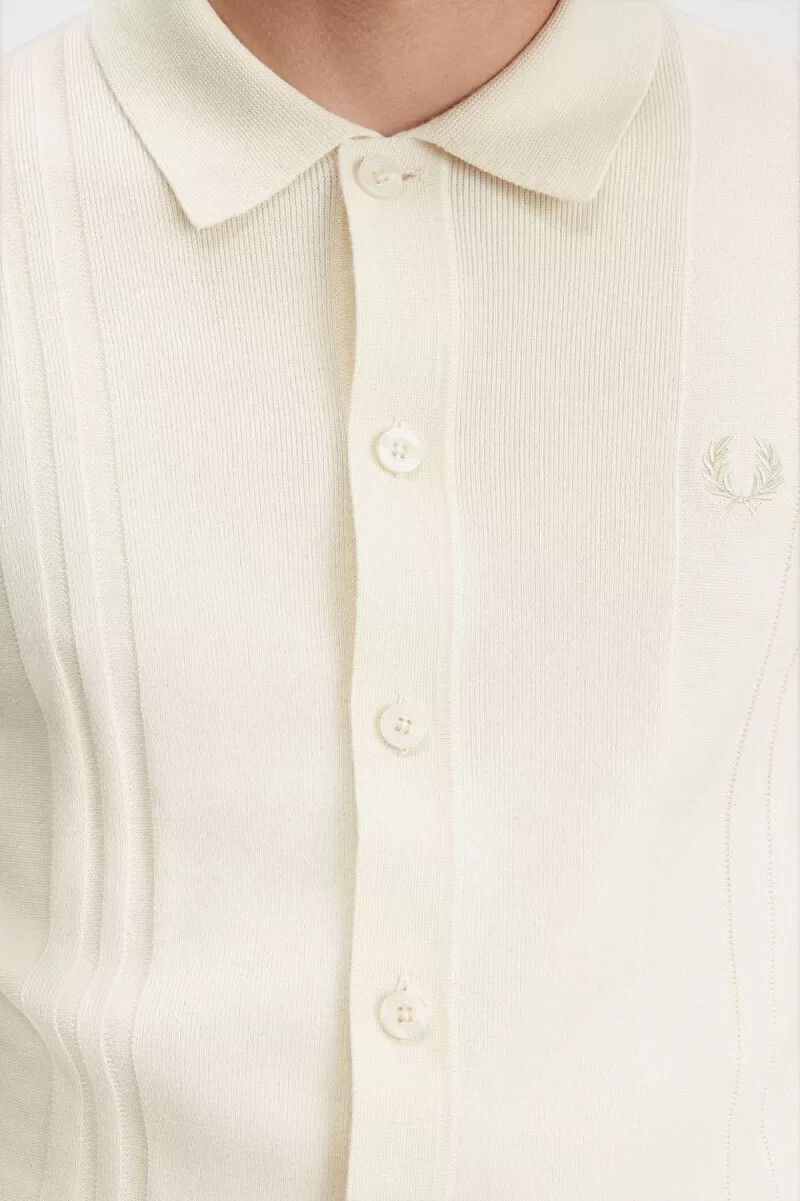 fred perry herrenhemd mit knopfleiste beige