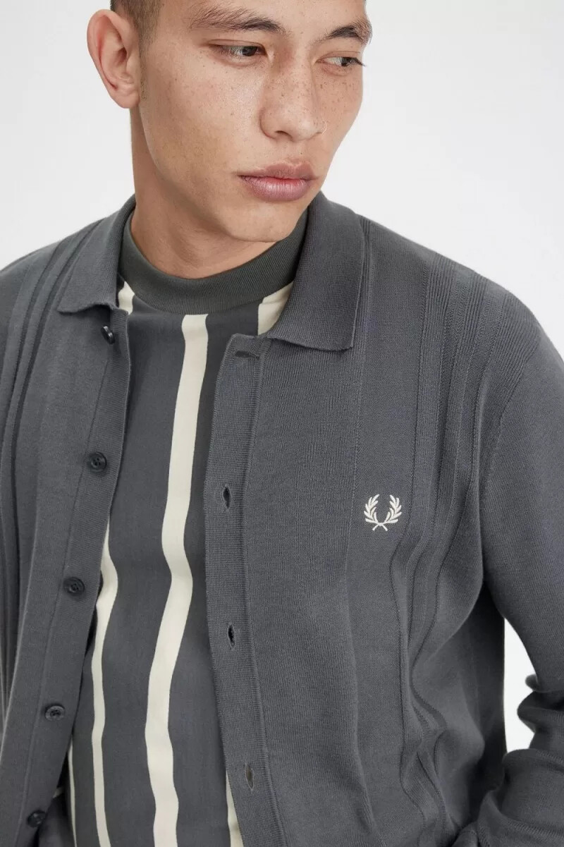 fred perry herrenhemd mit knopfleiste strickig feldgrün
