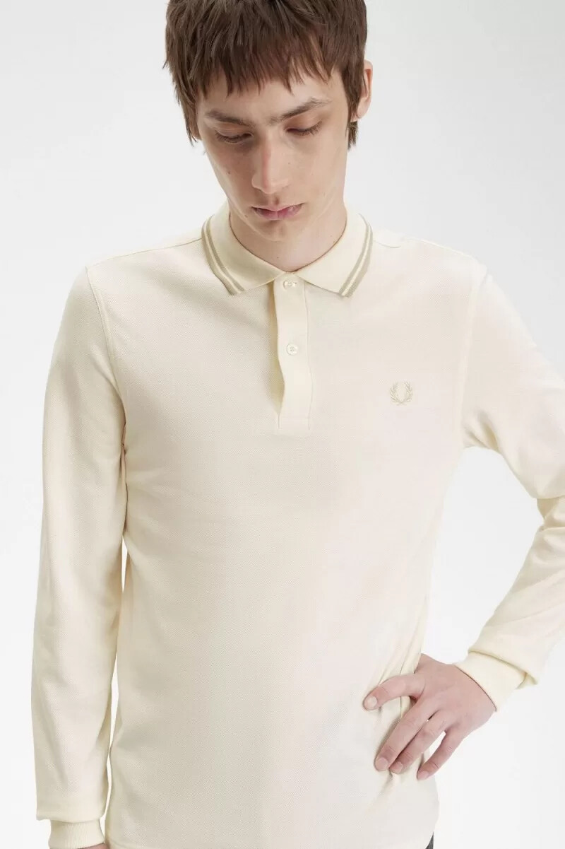 fred perry m3636 herrenhemd beige haferflocken