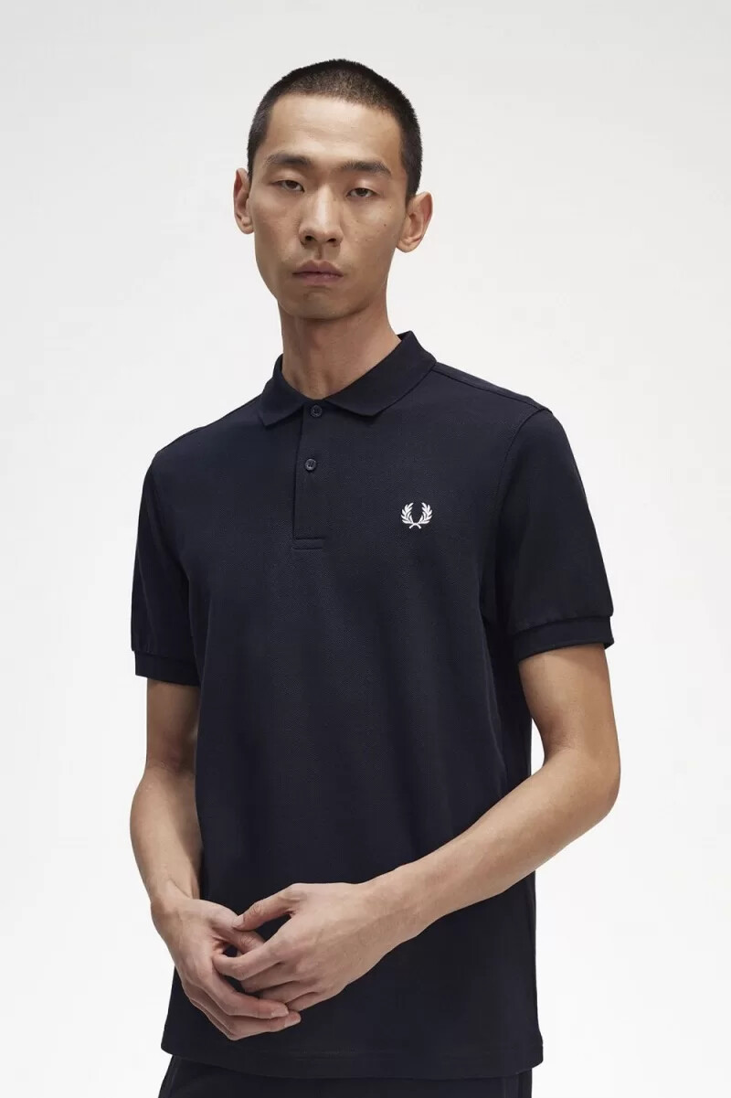 fred perry m6000 herrenhemd marineblau schneeweiß