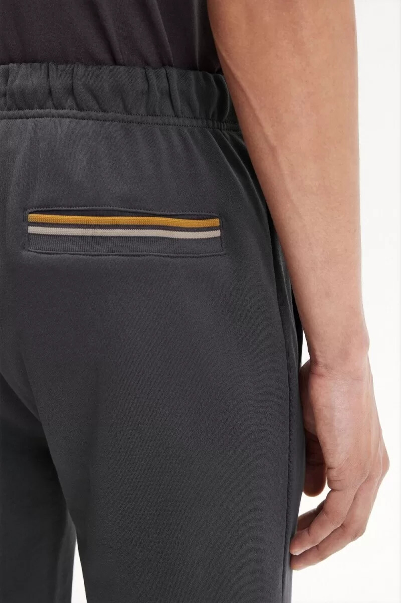 fred perry loopback sweat herrenhose anchor grey dark coffee