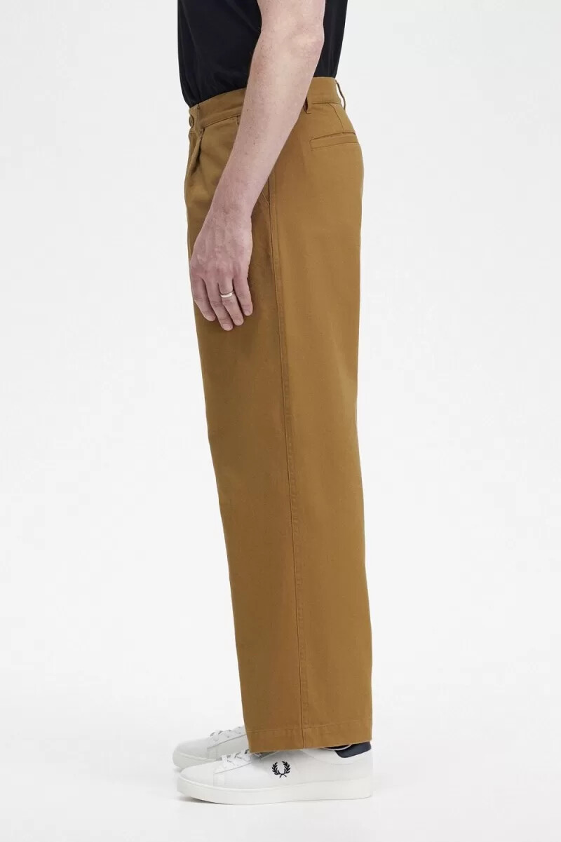 fred perry herrenhose mit geradem bein braun