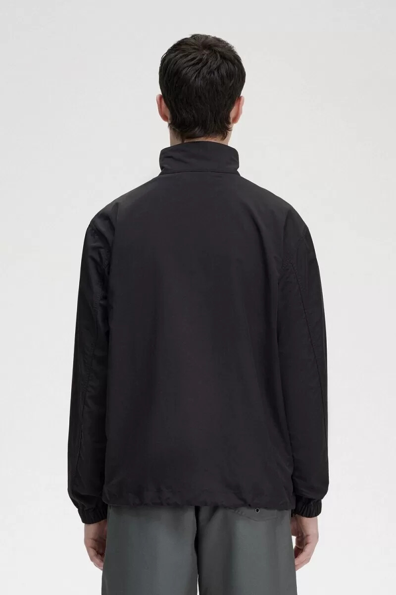 fred perry herren-trainingsjacke aus gewebtem stoff schwarz