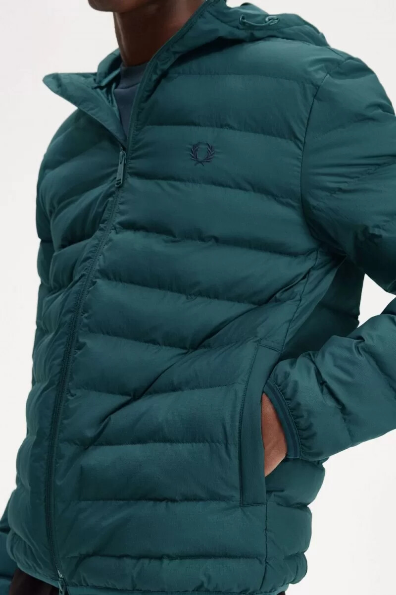 fred perry kapuzenjacke für herren gefüttert petrolblau