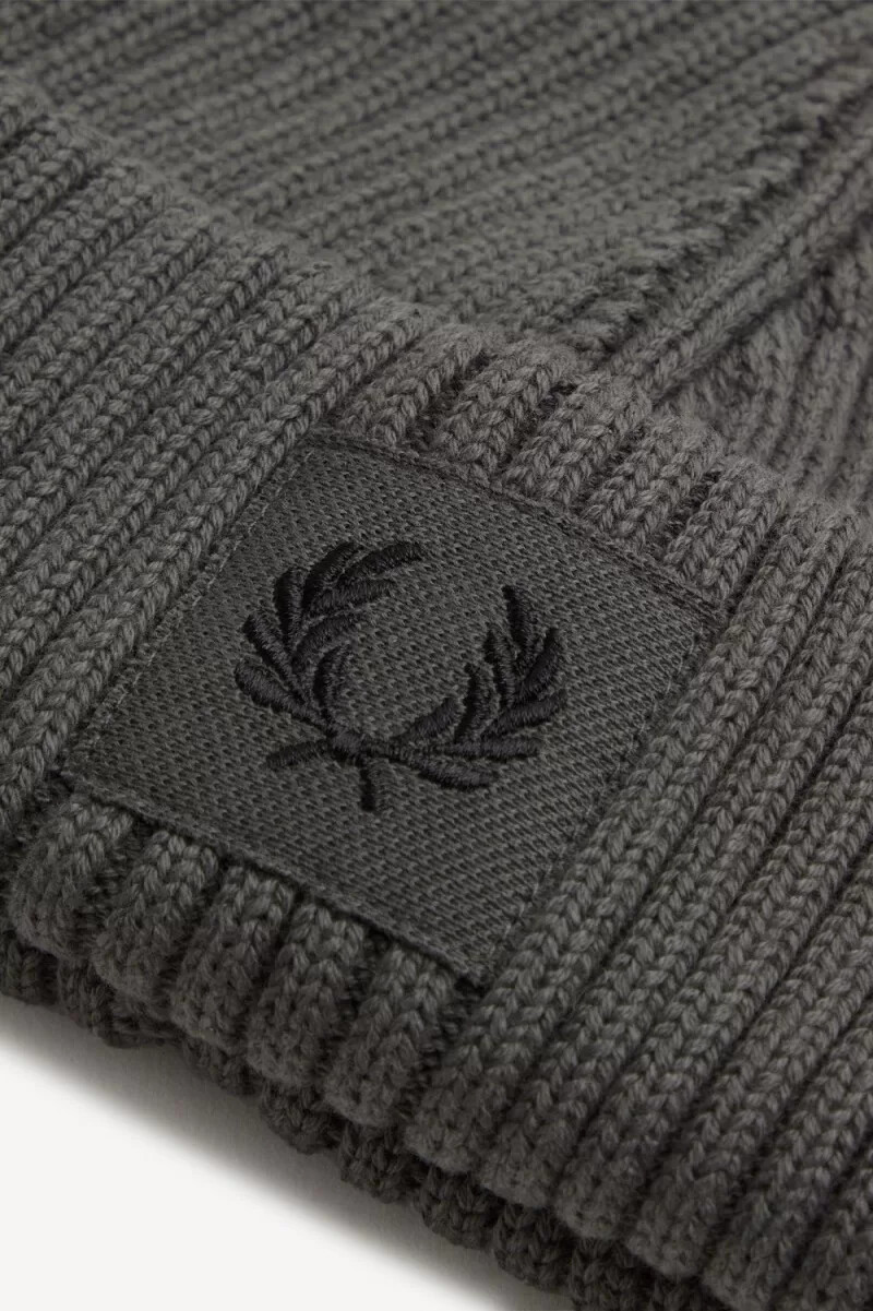 fred perry herren-cap mit markenlogo und rippstrick feldgrünschwarz
