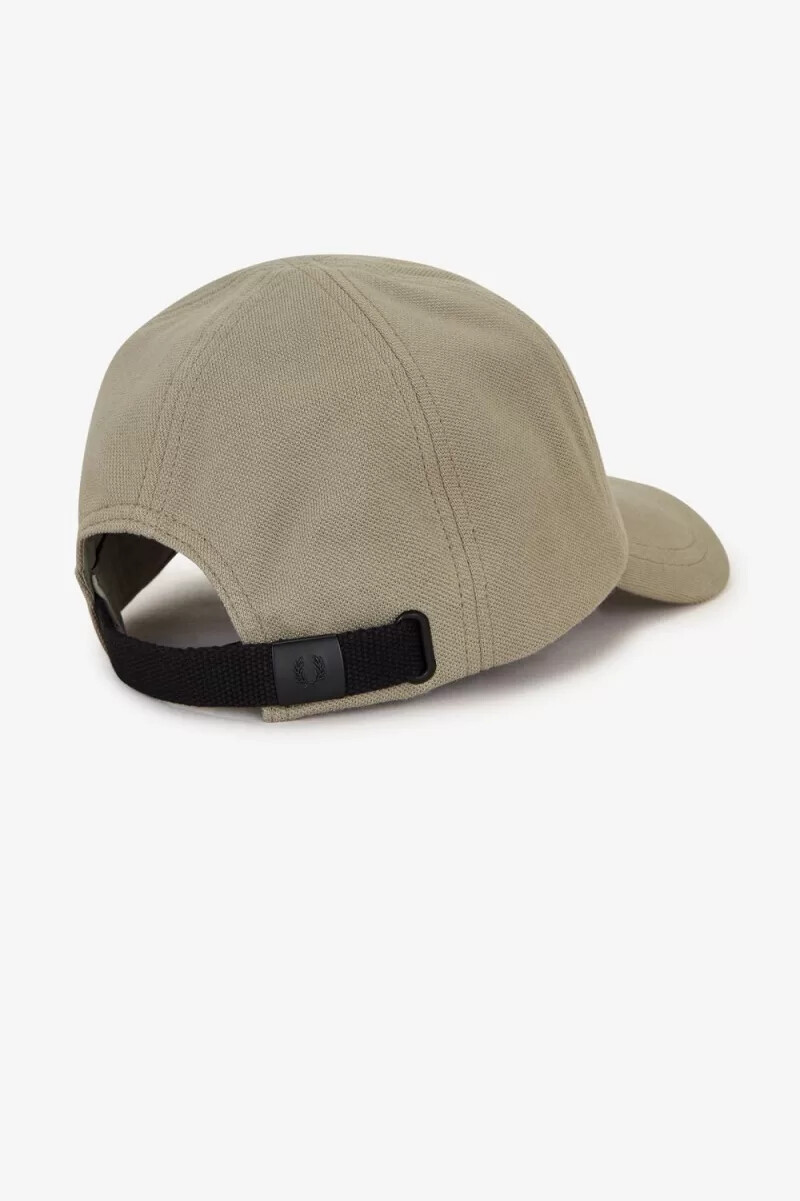 fred perry classic piqué herrenkappen warmgrau dunkelrot