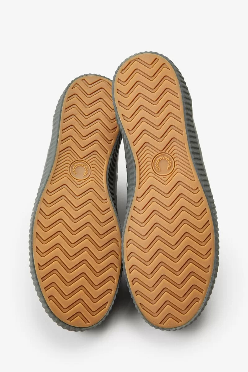 fred perry low hughes herren-sneaker feldgrün warmgrau