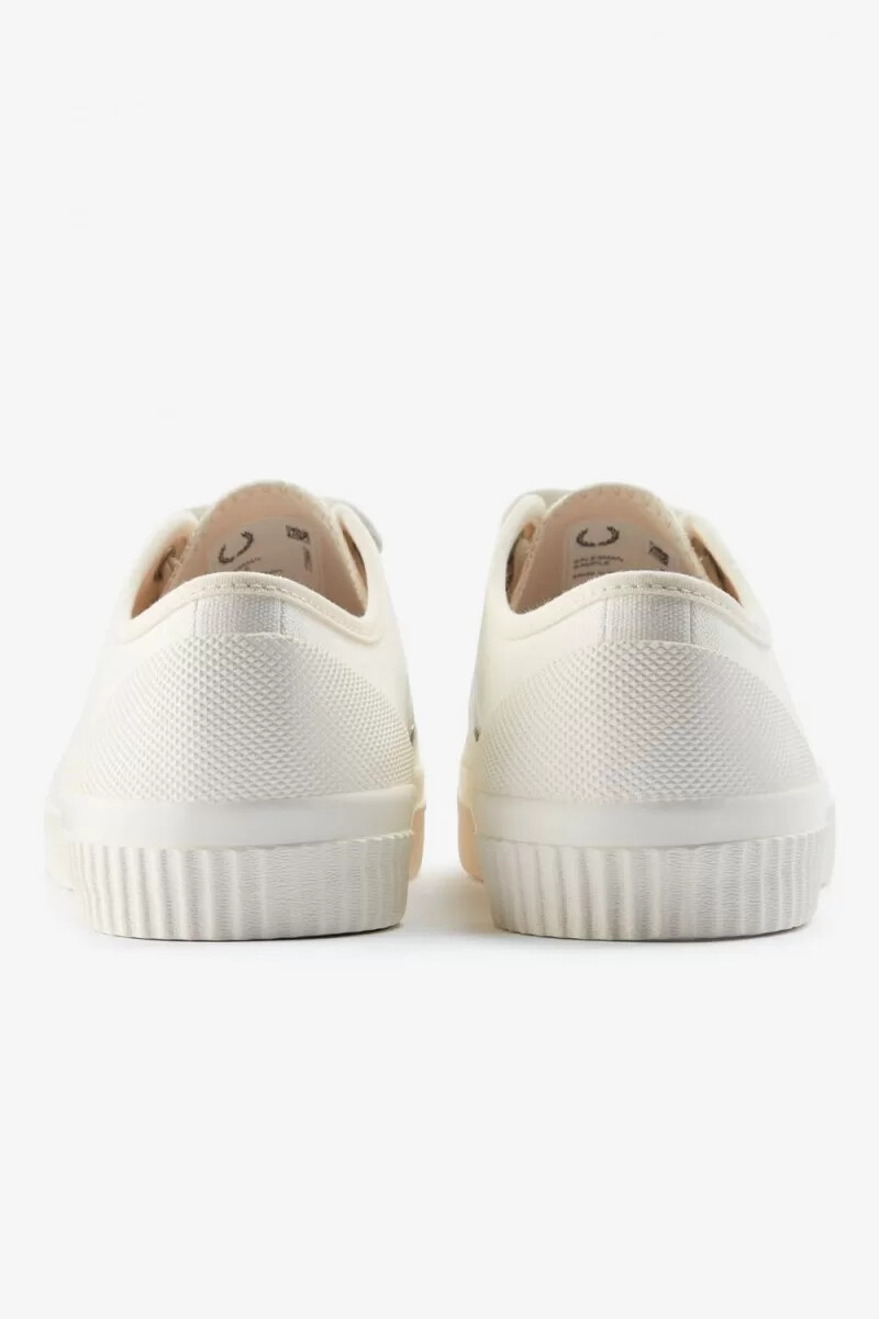 fred perry low hughes herren-sneaker elfenbeinhellbeige