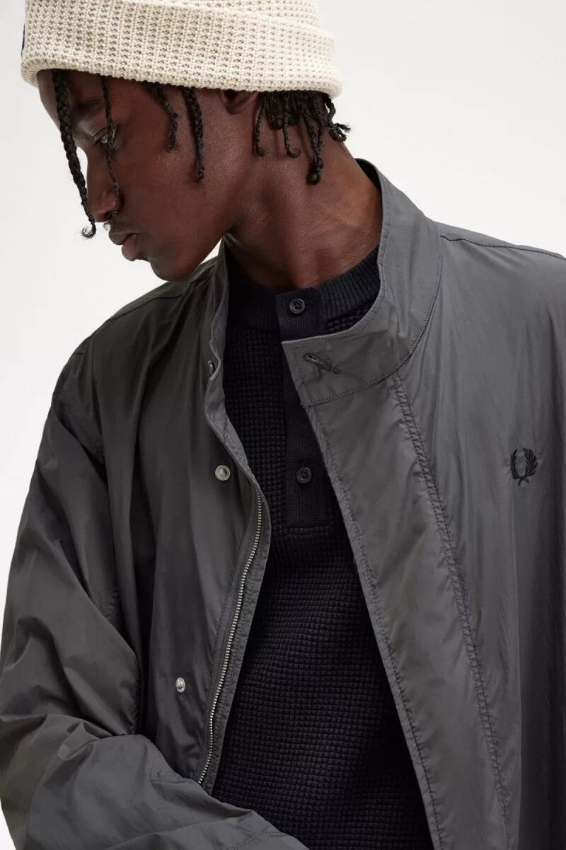 fred perry herrenparka mit geradem saum gunmetal