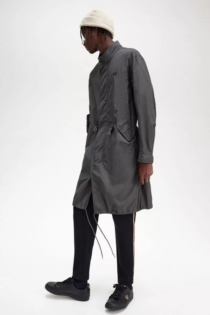 fred perry herrenparka mit geradem saum gunmetal