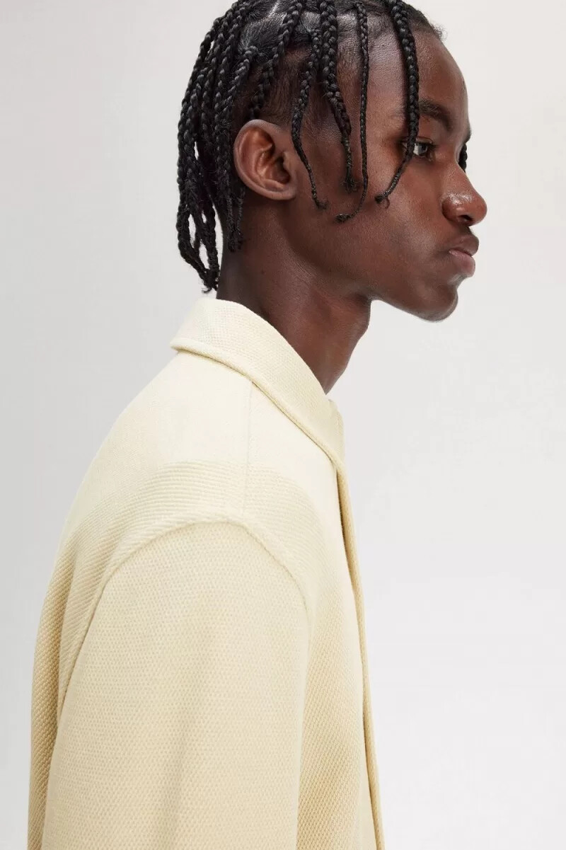 fred perry herren-polohemd mit durchgehender knopfleiste langärmlig farbe haferflocken