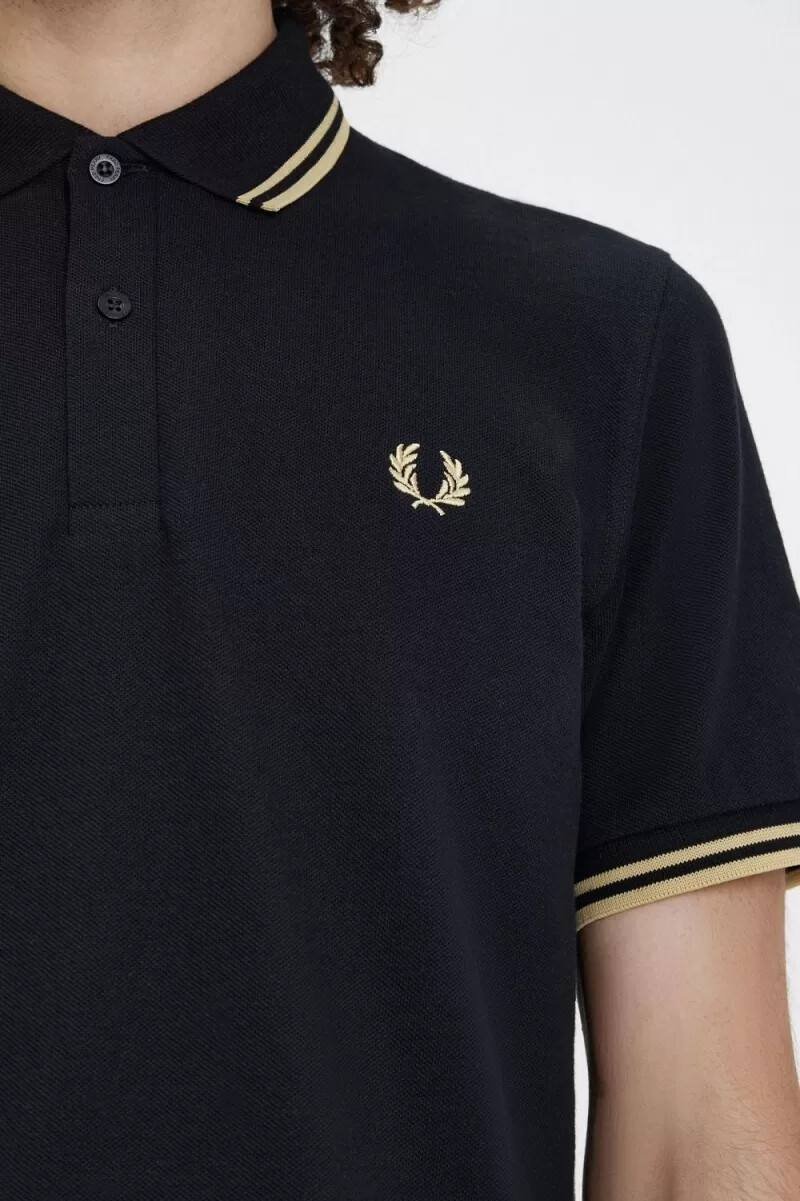 fred perry shanghai m12 herren-poloshirt schwarz champagner