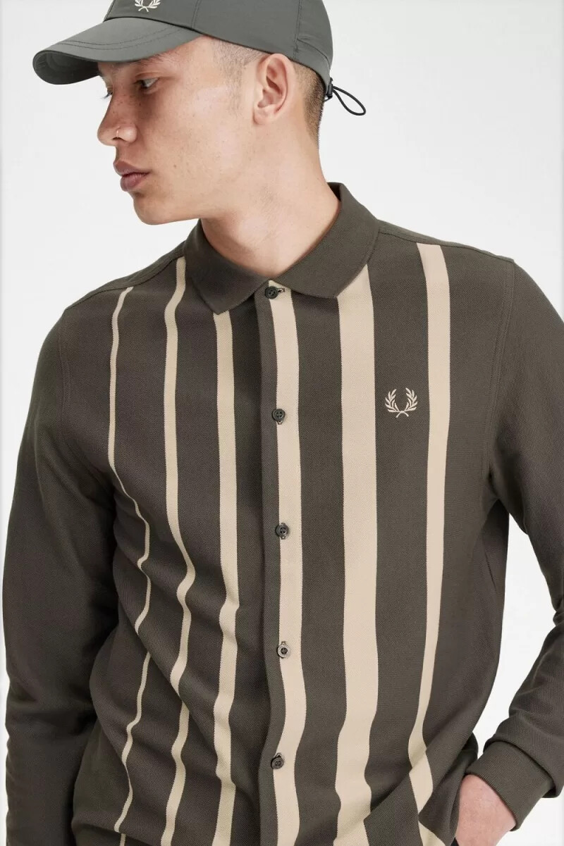 fred perry langarm-poloshirt für herren mit farbverlauf und streifenmuster feldgrün