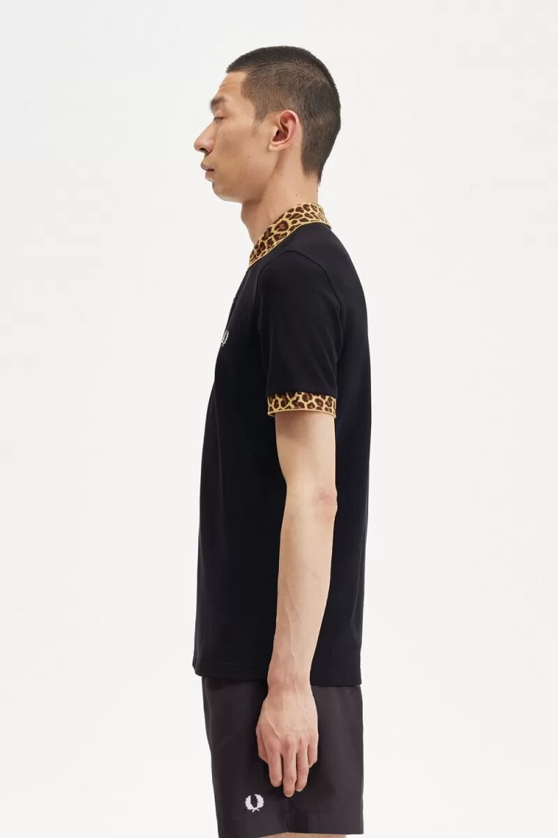 fred perry noongoons herren-poloshirt mit leopardenmuster schwarz
