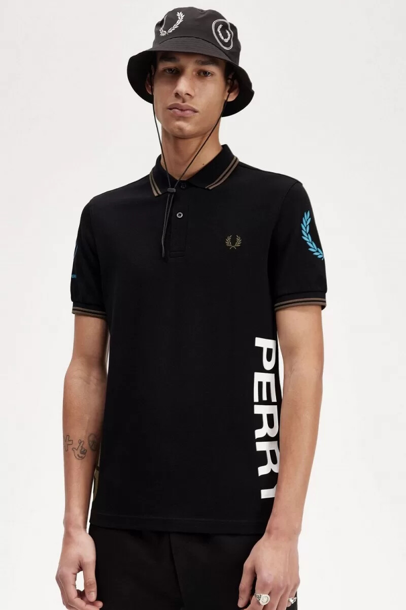 fred perry herren-poloshirt mit grafikprint schwarz
