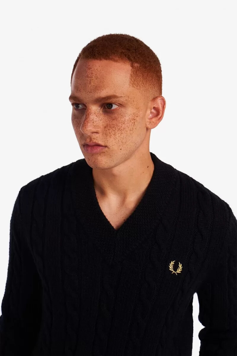 fred perry zopfmuster-pullover mit v-ausschnitt für herren schwarz