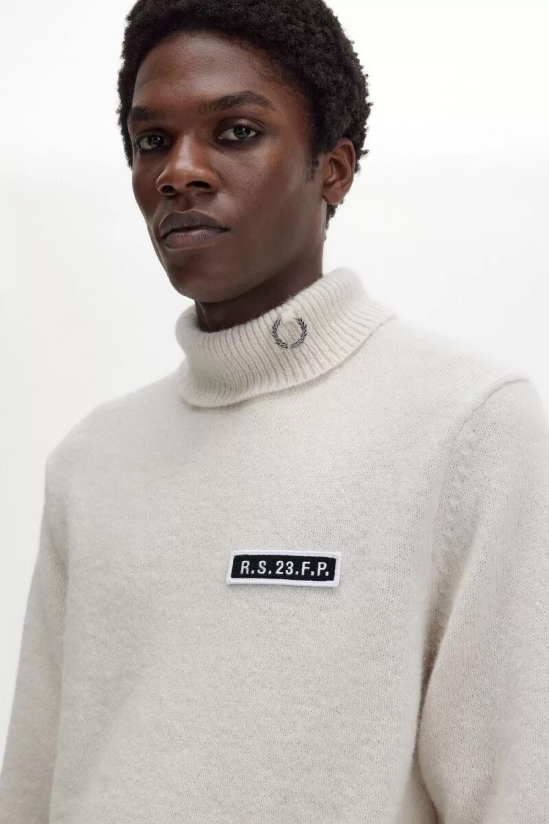 fred perry rollkragenpullover für herren beige