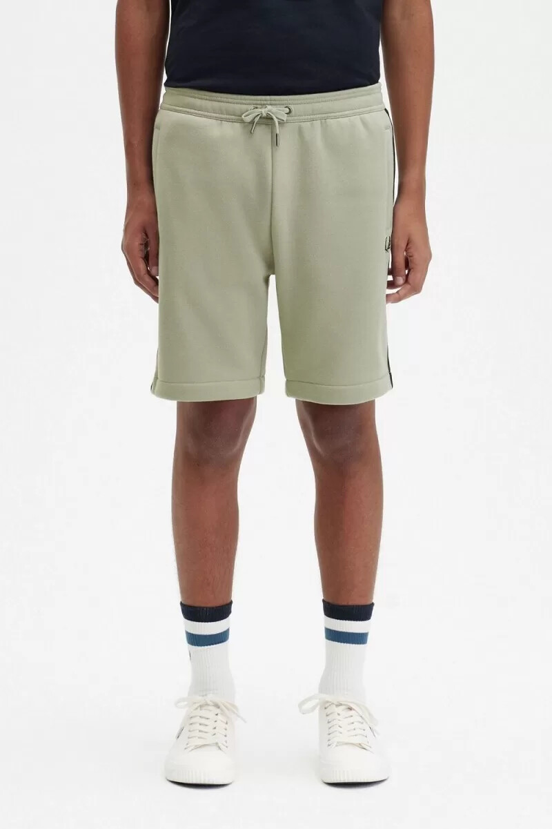 fred perry herren-sweatshorts mit geprägtem band mint