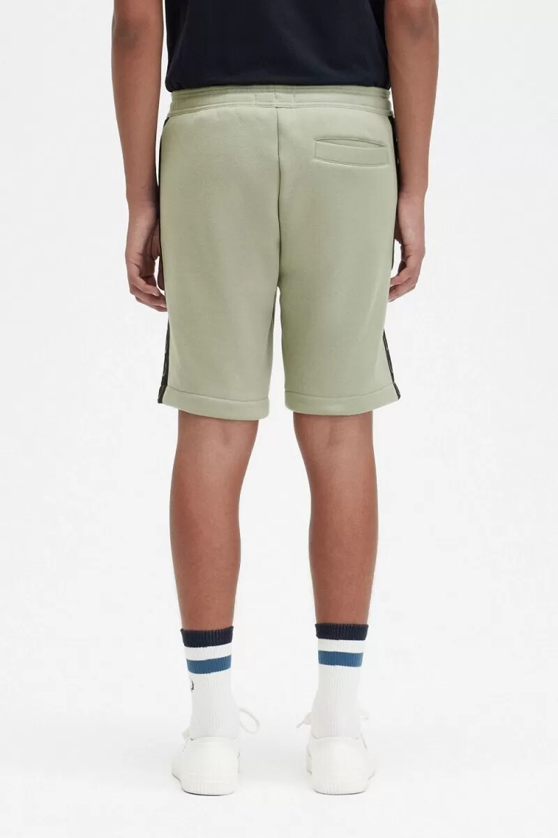 fred perry herren-sweatshorts mit geprägtem band mint
