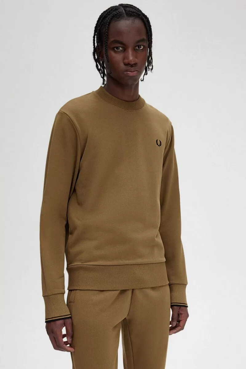 fred perry herren-sweatshirt mit rundhalsausschnitt farbe braun tabakbraun