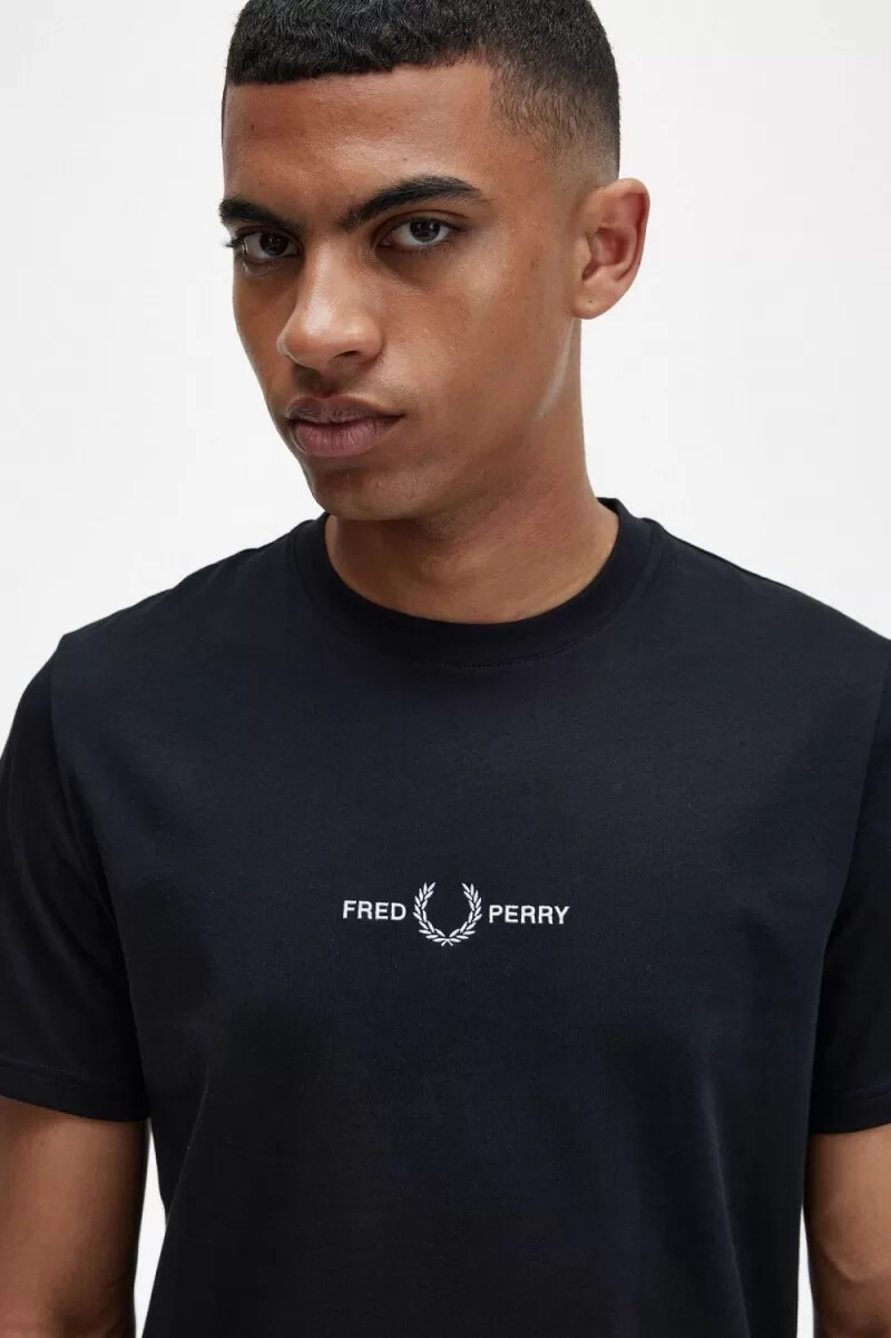 schwarzes fred perry herren-t-shirt mit stickerei
