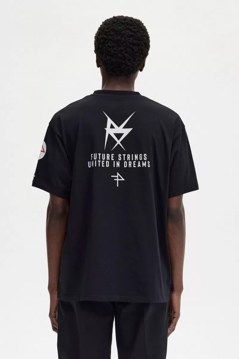 fred perry bedrucktes herren-t-shirt schwarz