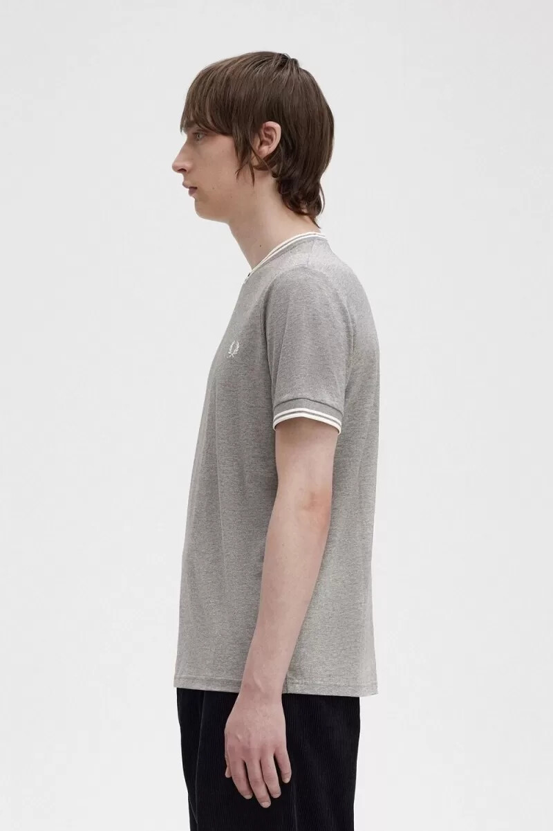 fred perry twin tipped herren-t-shirt grau