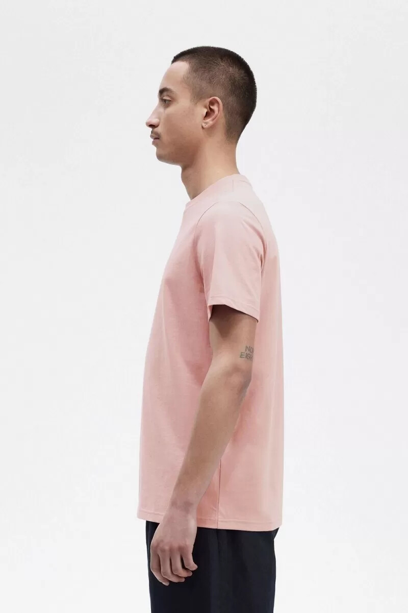 fred perry herren-t-shirt mit stickerei altrosa