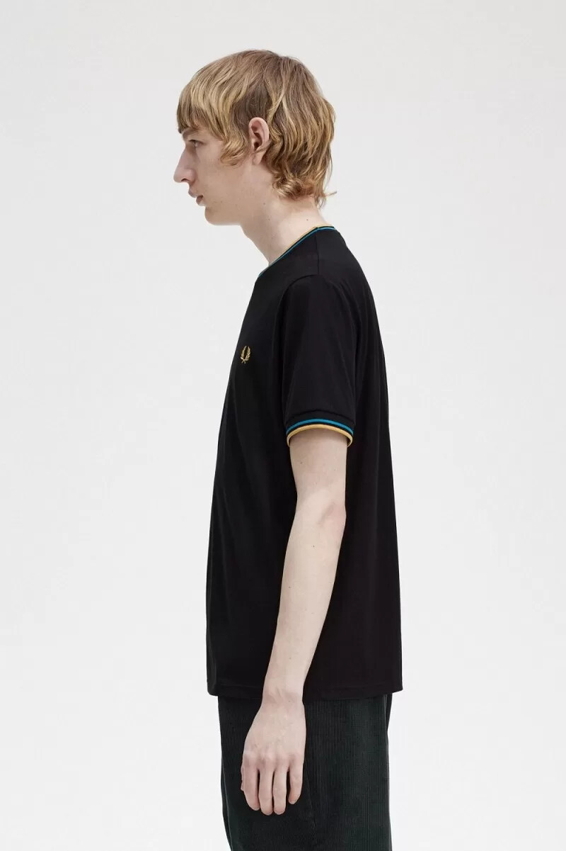 fred perry twin tipped herren-t-shirt schwarz cyberblau hellrost