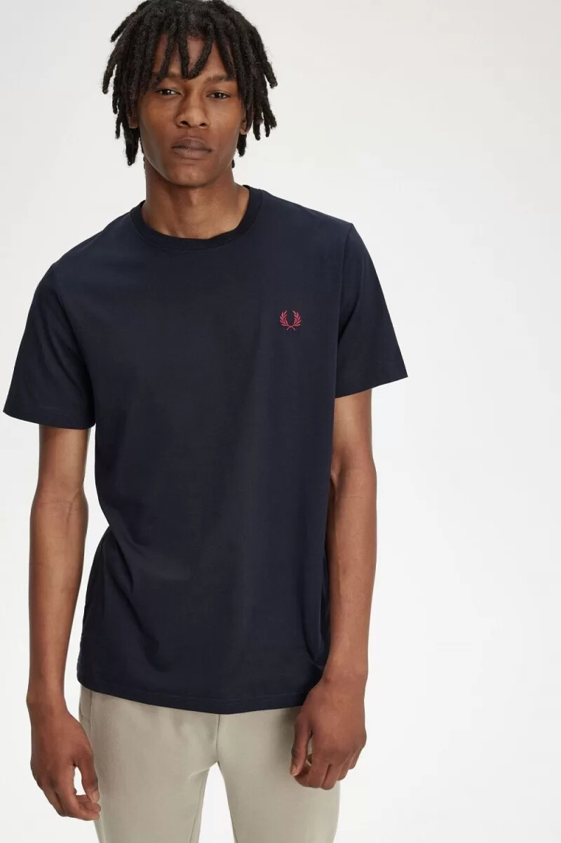 fred perry herren-t-shirt mit rundhalsausschnitt marineblau rot