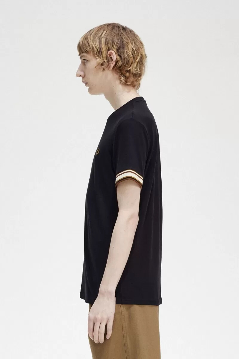 fred perry herren-t-shirt mit auffälligem piqué-streifen schwarz