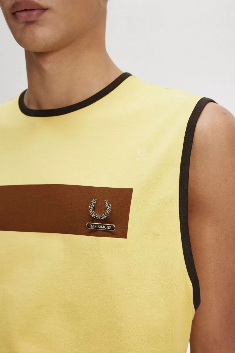 fred perry herren-t-shirt mit print farbe dirty lime